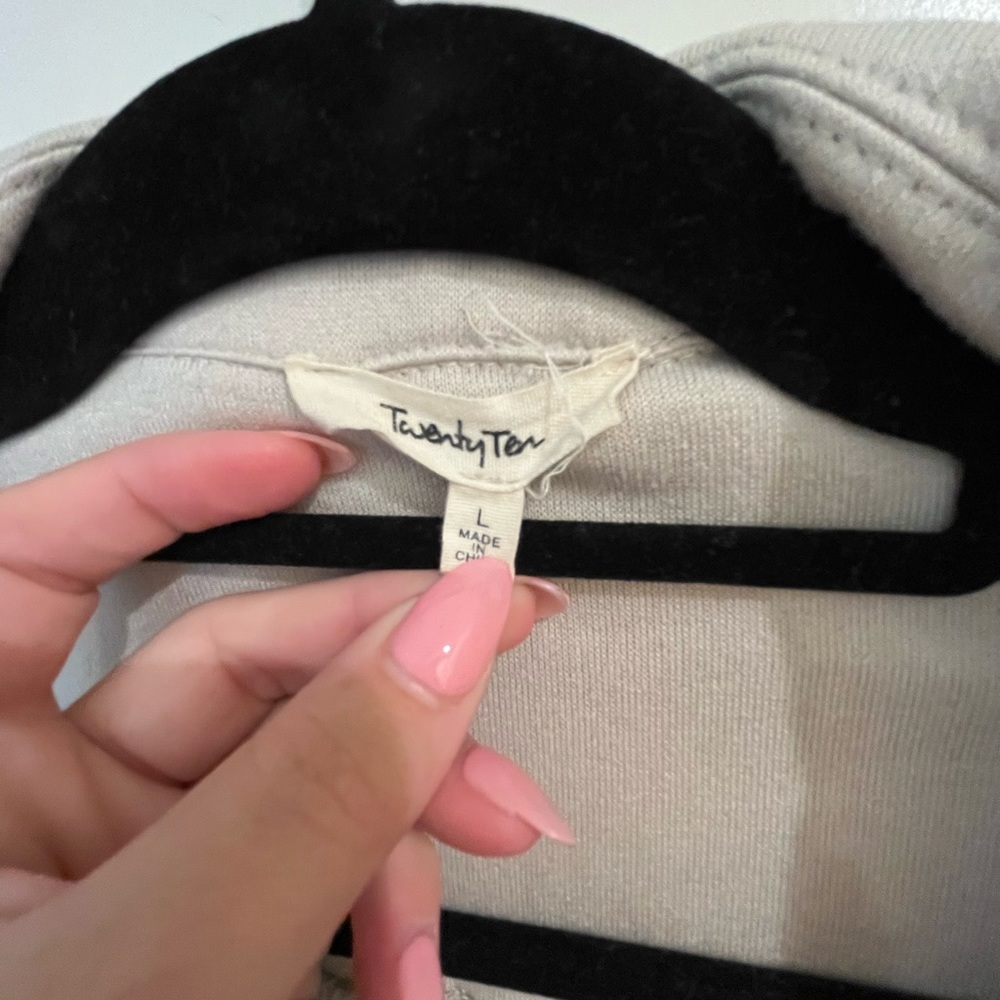 Fleece Shacket - Picture 4 of 4